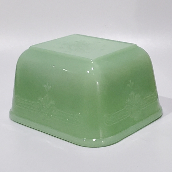 5 1/4" Philbe Jade Ite Refrigerator Jar & Lid by Anchor Hocking Jadeite #1 - Picture 15 of 16